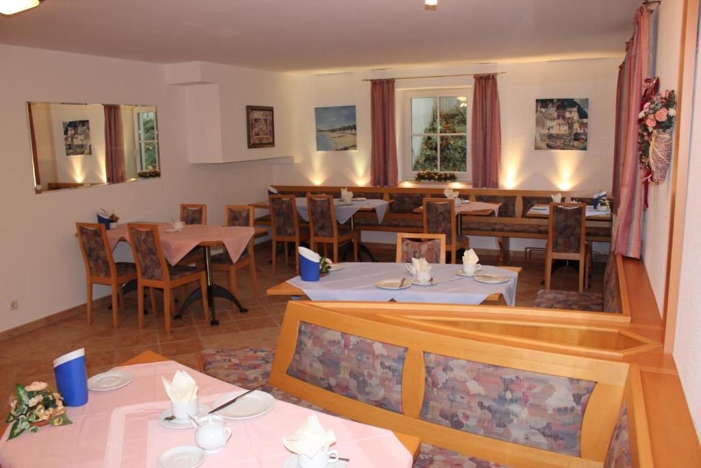Bruckmühl Pension Demmel, Bed & Breakfast מראה חיצוני תמונה